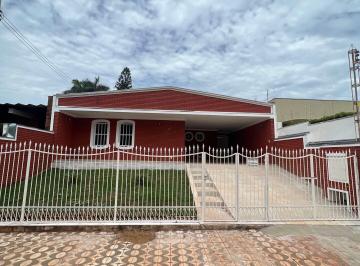 Casa · 227m² · 3 Quartos · 2 Vagas · Casa no Centro de Barretos