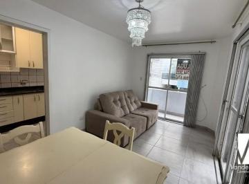 Foto 03 · Apartamento para locação no Centro de Balneário Camboriú-SC: 2 quartos, 1 suíte, 2 salas, 1 vaga de 