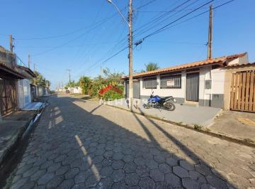 Casa · 168m² · 4 Quartos · 5 Vagas · Casa em  Rua São Jorge - Praia das Palmeiras - Caraguatatuba/SP