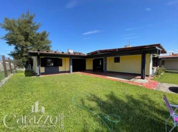 Apartamento · 155m² · 4 Quartos · 1 Vaga · Casa 04 dormitórios em Imbé