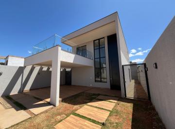 Casa de 3 quartos, Cidade Ocidental · Villa Suiça Casa Nova em Condomínio Fechado 3 quartos suíte lazer DESOCUPADA