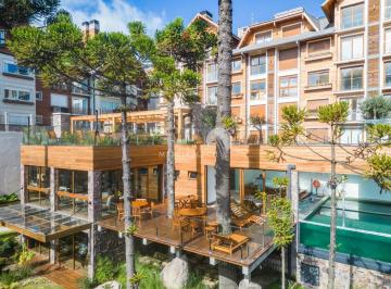 Apartamento · 198m² · 1 Vaga · APARTAMENTO 3 DORMITÓRIOS