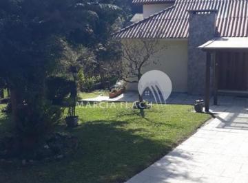 Casa · 163m² · 2 Vagas · CASA EM CANELA
