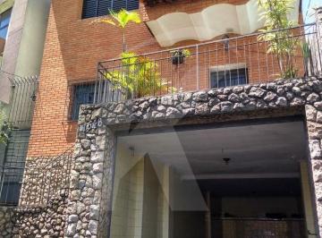 Casa · 327m² · 4 Quartos · 2 Vagas · Jardim São Paulo - Sobrado Comercial ou Residencial