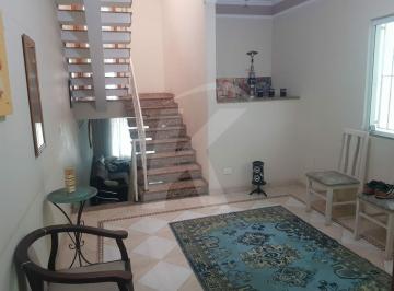 Casa · 165m² · 3 Quartos · 4 Vagas · Casa de 165m² com 03 quartos e 04 vagas, na Água Fria