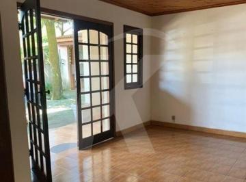 Casa · 227m² · 2 Quartos · 4 Vagas · Casa térrea de 227 mts², 2 quartos, 4 vagas, no Tremembé