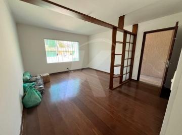 Casa · 199m² · 4 Quartos · 3 Vagas · Sobrado 3 Quartos 1 Suíte Quintal Depósito próximo Metrô Tucuruvi