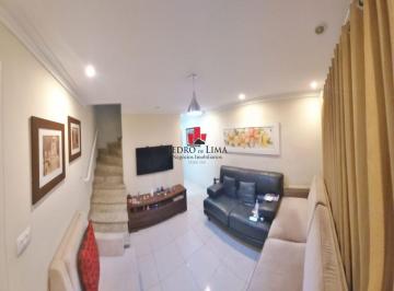 Casa · 270m² · 3 Quartos · 2 Vagas · Sobrado com 3 dormitórios, 2 vagas e 270 m², na Penha.