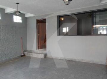 Casa · 114m² · 2 Quartos · 2 Vagas · Casa térrea com 2 dormitórios, salão de festas e 2 vagas de garagem no Bairro Água Fria.