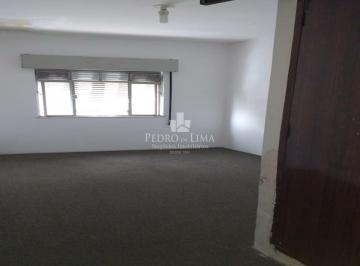 Casa · 300m² · 4 Quartos · 4 Vagas · Sobrado de uso misto, centro Penha. São 300 m² construídos. Perto de futura estação de Metrô