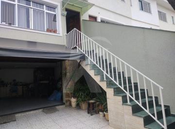 Casa · 95m² · 2 Quartos · 2 Vagas · Sobrado Vila Nivi 2 dormitórios e 2 vagas.