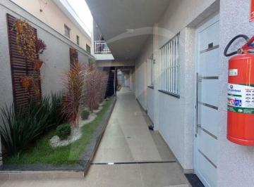 Casa · 29m² · 1 Quarto · Condomínio 1 Dormitório Decorado, Próximo do metrô Parada Inglesa