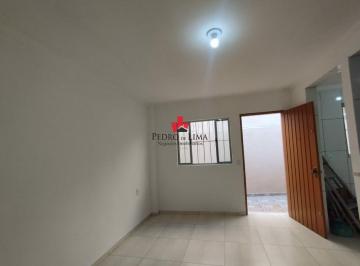 Casa · 110m² · 4 Quartos · 2 Vagas · Terreno com 2 casas residenciais na Penha