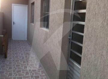Casa · 700m² · 2 Quartos · Conjunto de casas para investimento, casas com 01 e 02 dormitórios e área de serviço