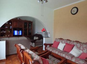 Casa · 236m² · 3 Quartos · 4 Vagas · Casa térrea, com 3 dormitórios, 4 vagas de garagem, Parque Cruzeiro do Sul, aceita permuta.