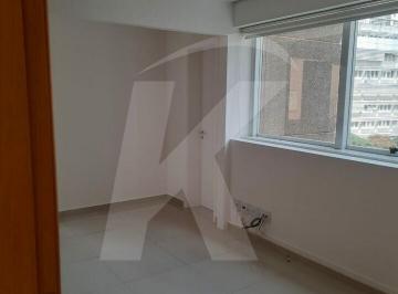 Comercial · 42m² · 2 Vagas · Sala comercial Santana 42m² e 2 vagas.