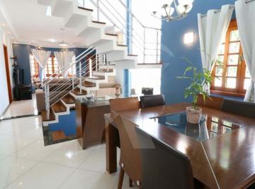 Casa · 450m² · 3 Quartos · 12 Vagas · Sobrado no Tremembé com 3 Quartos e 5 Vagas. Área gourmet com piscina