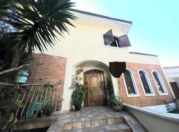 Casa · 259m² · 4 Quartos · 3 Vagas · Sobrado com 4 dormitórios, 1 suíte e sala para 4 ambientes no Tucuruvi