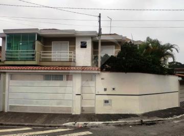 Casa · 110m² · 3 Quartos · 3 Vagas · Sobrado com 3 dormitórios, sendo 1 suíte, 3 vagas de garagem, no Tremembé.