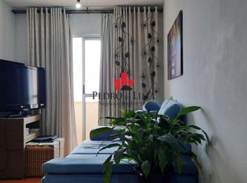 Apartamento · 50m² · 2 Quartos · 1 Vaga · Apartamento contendo 2 dormitórios, 1 suíte e 1 vaga na Penha