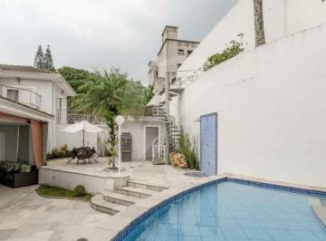 Casa · 525m² · 5 Quartos · 6 Vagas · Sobrado de 525 mts², 5 dormitórios, 6 vagas, com piscina, no Tremembé