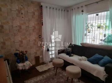 Casa · 181m² · 2 Quartos · 2 Vagas · Sobrado de 2 quartos, 2 vagas e 160 m² construídos. Na Penha