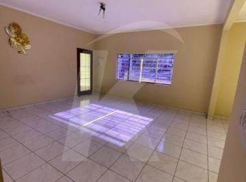Casa · 460m² · 3 Quartos · 2 Vagas · Sobrado Água Fria com ponto comercial