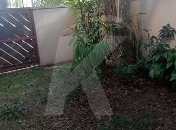 Casa · 250m² · 3 Quartos · 5 Vagas · Excelente Oportunidade em Local Nobre ? Casa Térrea com Quintal e Edícula!