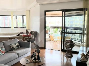 Apartamento · 208m² · 4 Quartos · 3 Vagas · Apartamento de alto padrão em área nobre de Santana com 208m2, 3 suítes, 3 vagas e varanda gourmet.