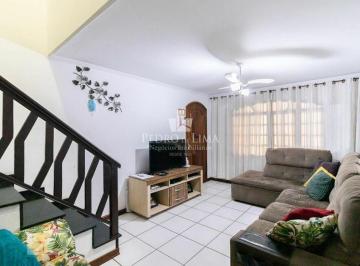 Casa · 240m² · 4 Quartos · 2 Vagas · Casa com 4 quartos e 2 vagas no Cangaíba