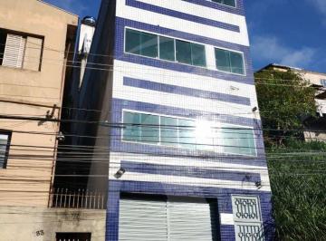 Comercial · 362m² · 2 Vagas · Imóvel para investidores de 362 , com salões comerciais, casa principal e kitnets na Vila Guilherme