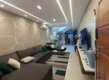 Casa · 160m² · 3 Quartos · 2 Vagas · Sobrado  frontal  fino acabamento, próximo  ao metro Guilhermina - Penha