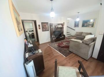 Casa · 89m² · 3 Quartos · 2 Vagas · Sobrado na Vila Mazzei com 3 dormitórios sendo 1 suíte, quintal e 2 vagas de garagem.