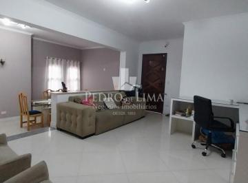 Casa · 334m² · 3 Quartos · 8 Vagas · Sobrado Residencial com 3 dormitórios e 8 vagas na Penha