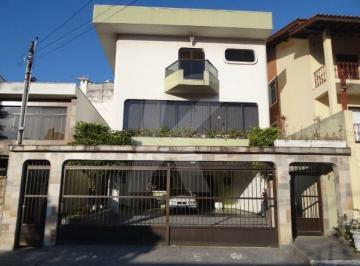 Casa · 462m² · 6 Quartos · 7 Vagas · Sobrado Jardim França 6 dormitórios sendo 2 suítes e 7 vagas.