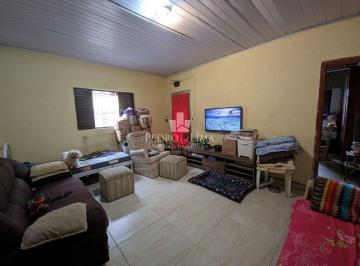 Casa · 168m² · 3 Quartos · 2 Vagas · Casa térrea com 3 quartos, 2 vagas, 168 m², na Ponte Rasa.