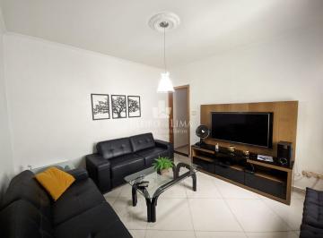 Casa · 175m² · 3 Quartos · 3 Vagas · Casa térrea com 3 dormitórios, 3 vagas de garagem, 2 banheiros, no centro da Penha.