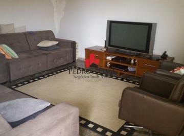 Casa · 151m² · 3 Quartos · 4 Vagas · Sobrado frontal 3 dormitórios sendo 1 suíte e 4 vagas, na Vila Jacuí.