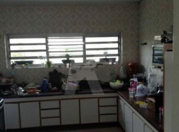 Casa · 250m² · 3 Quartos · 3 Vagas · Sobrado 3 quartos, 1 suíte, 4 banheiros, 3 vagas. Tucuruvi. Aceita Pet.