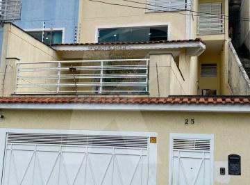 Casa · 230m² · 4 Quartos · 4 Vagas · Excelente Casa de 230m² no Mandaqui com 3 Suítes e 4 Vagas