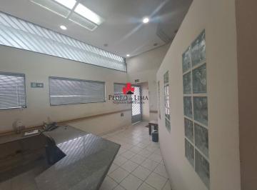 Comercial · 465m² · 9 Vagas · Prédio comércial, 9 vagas,6 salas, 6 banheiros, 1 cozinha. Ótima localização.
