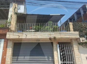 Casa · 75m² · 5 Quartos · Casas para Renda - 4 casas e ponto de comércio