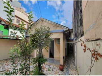 Casa · 120m² · 2 Quartos · 2 Vagas · Casa térrea com 2 dormitórios, edícula, 2 vagas na Vila Gustavo