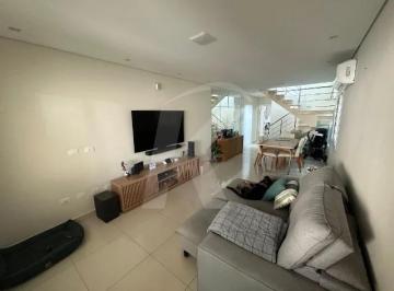 Casa · 151m² · 3 Quartos · 2 Vagas · Sobrado à venda na Água Fria