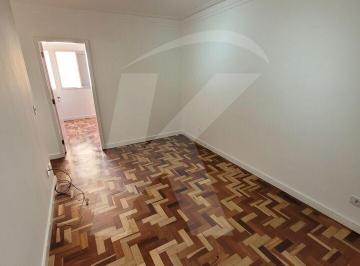 Apartamento · 52m² · 2 Quartos · 1 Vaga · Apartamento com  2 quartos,  1 vaga de garagem, recém reformado em Santa Teresinha