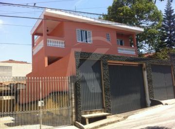Casa · 269m² · 4 Quartos · 4 Vagas · Sobrado com 4 dormitórios e 4 vagas na Vila Medeiros.
