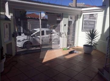 Casa · 134m² · 3 Quartos · 3 Vagas · Casa á Venda com 3 suítes e 4 vagas no Tucuruvi.