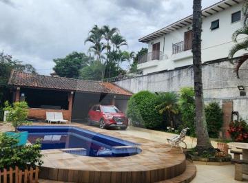 Casa · 350m² · 4 Quartos · 6 Vagas · Casa térrea de 350 mts², 04 quartos, com piscina no Tremembé