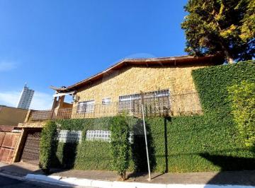 Casa · 300m² · 3 Quartos · 10 Vagas · Casa Térrea Revestida de Pedra -  Economia e Estilo na Zona Norte