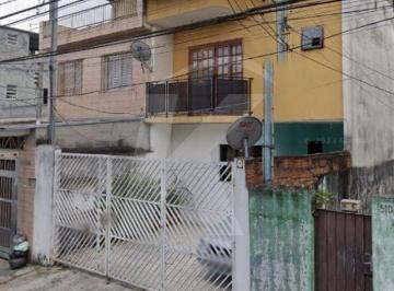 Casa · 140m² · 3 Quartos · 3 Vagas · Sobrado Espaçoso no Jardim Brasil - 3 Quartos, 3 Banheiros, 3 Vagas de Garagem